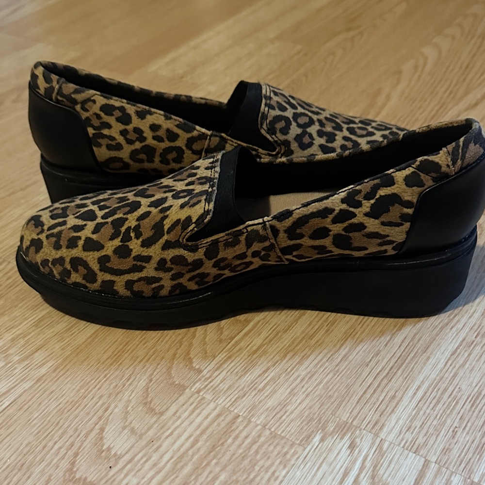 Clarks Leopard Print Women's Loafers